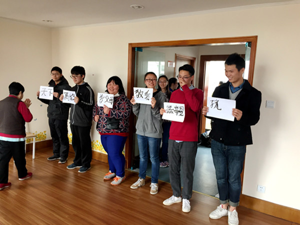 洪庙护理院文艺演出